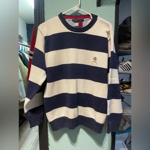 Tommy Hilfiger sweater